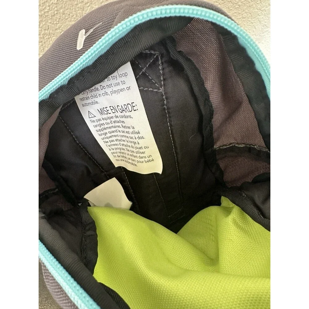 Munchkin Brica By-My-Side Safety Harness Backpack ‎ Adjustable Chest Clip